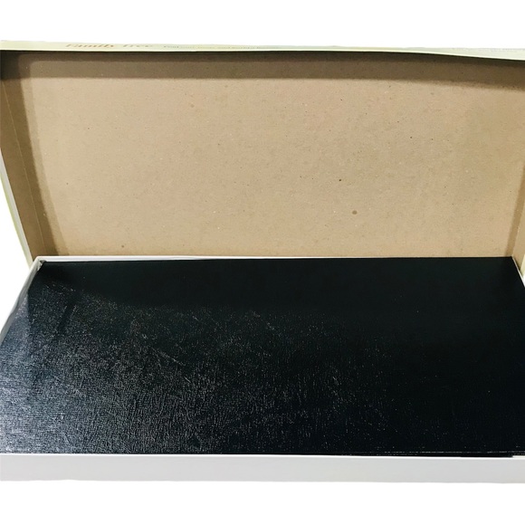 Vintage Family Tree Board Game - Picture 2 of 5